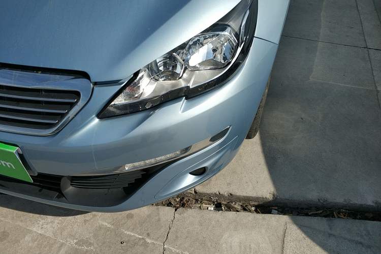 Used Peugeot 308S 2015 1.2T Automatic Jingchi Edition Left Front Headlight
