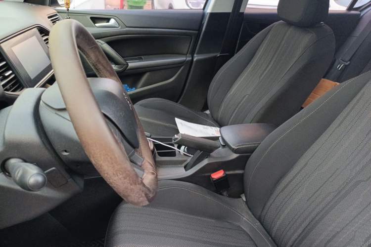 Used Peugeot 308S 2015 1.2T Automatic Shangchi Edition Left Front Seat
