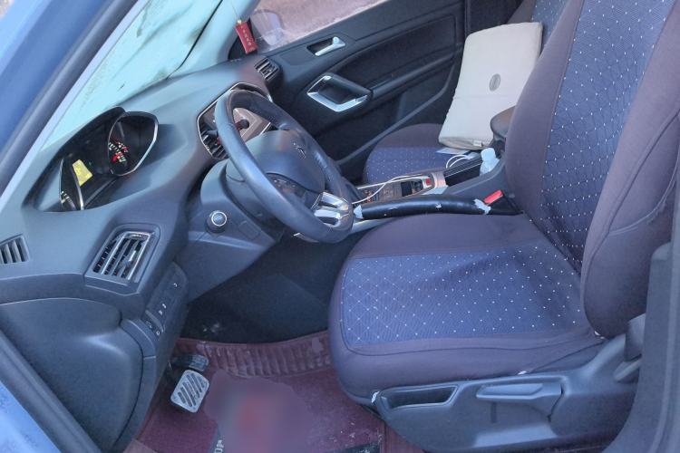 Used Peugeot 308S 2015 1.6T Automatic Jingchi Edition Left Front Seat