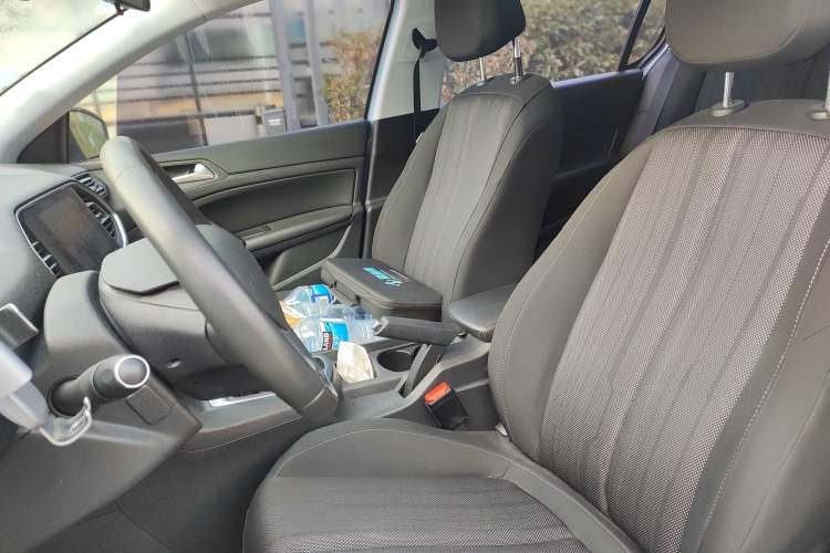 Used Peugeot 308S 2015 1.2T Automatic Jingchi Edition Left Front Seat