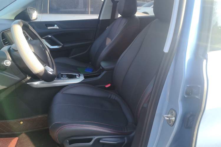 Used Peugeot 308S 2015 1.6T Automatic Jingchi Edition Left Front Seat