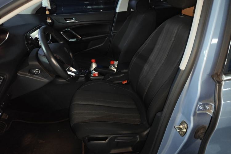 Used Peugeot 308S 2015 1.2T Automatic Jingchi Edition Left Front Seat
