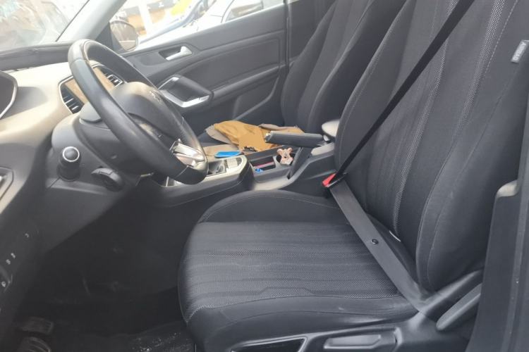 Used Peugeot 308S 2015 1.2T Automatic Jingchi Edition Left Front Seat