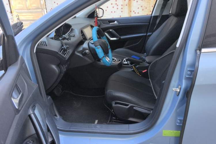 Used Peugeot 308S 2015 1.2T Automatic Jingchi Edition Left Front Seat