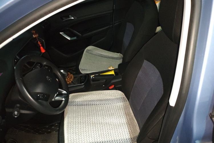 Used Peugeot 308S 2015 1.2T Automatic Jingchi Edition Left Front Seat
