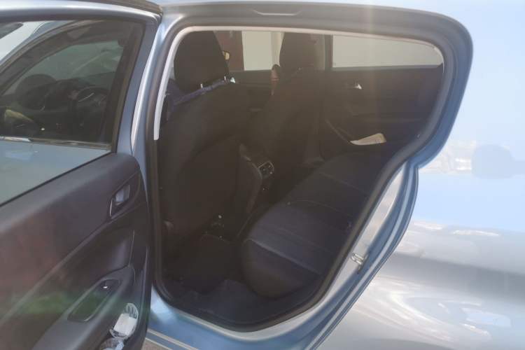 Used Peugeot 308S 2015 1.6T Automatic Jingchi Edition Left Rear Seat