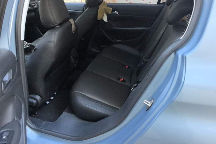 Used Peugeot 308S 2015 1.2T Automatic Jingchi Edition Left Rear Seat