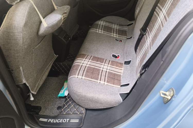 Used Peugeot 308S 2015 1.6T Automatic Jingchi Edition Left Rear Seat