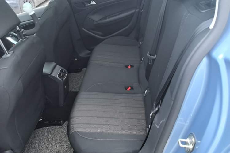 Used Peugeot 308S 2015 1.6T Automatic Jingchi Edition Left Rear Seat