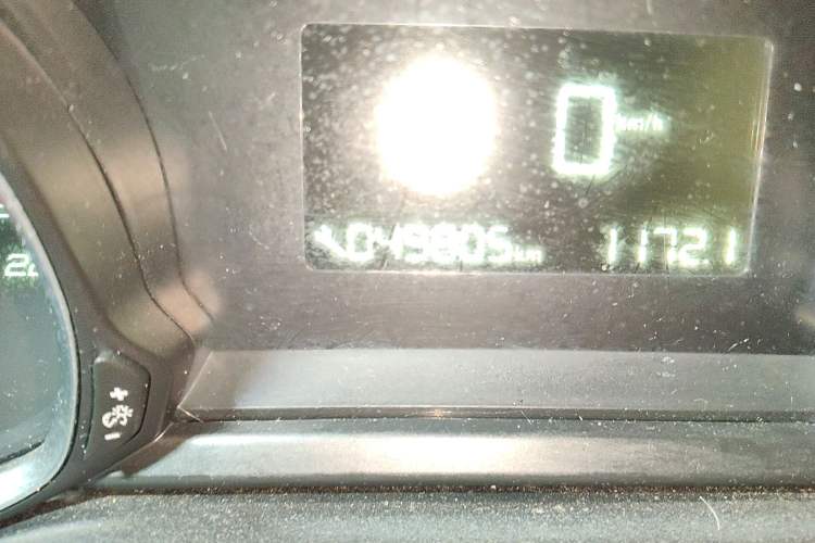 Used Peugeot 308S 2015 1.6L Manual Shangchi Edition Odometer Close Up