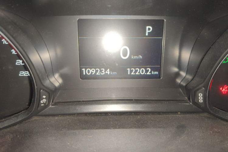 Used Peugeot 308S 2015 1.6T Automatic Ruichi Edition Odometer Close Up