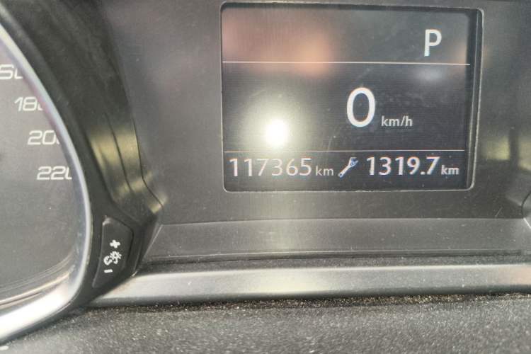 Used Peugeot 308S 2015 1.6T Automatic Ruichi Edition Odometer Close Up