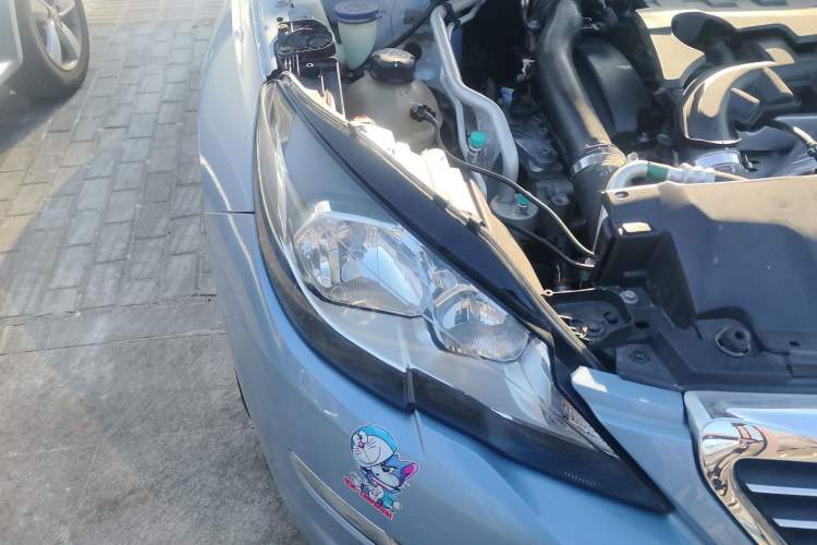 Used Peugeot 308S 2015 1.6T Automatic Jingchi Edition Right Front Headlight