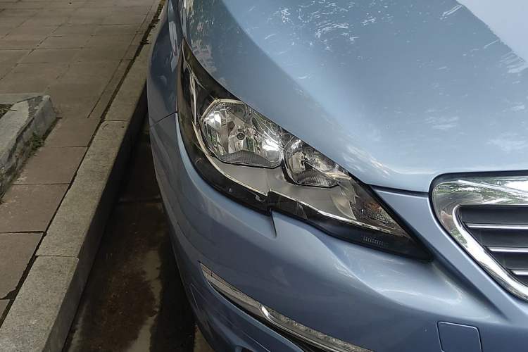 Used Peugeot 308S 2015 1.6L Manual Shangchi Edition Right Front Headlight