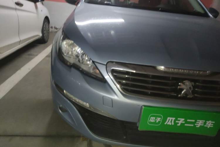 Used Peugeot 308S 2015 1.6T Automatic Jingchi Edition Right Front Headlight
