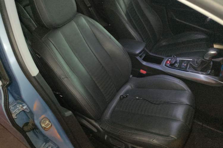 Used Peugeot 308S 2015 1.6T Automatic Ruichi Edition Right Front Seat