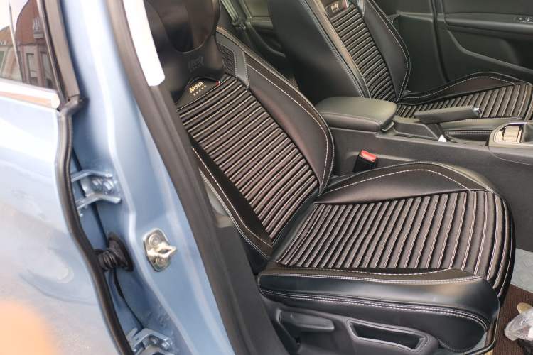 Used Peugeot 308S 2015 1.2T Automatic Jingchi Edition Right Front Seat