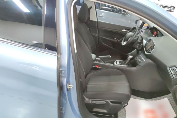 Used Peugeot 308S 2015 1.2T Automatic Jingchi Edition Right Front Seat