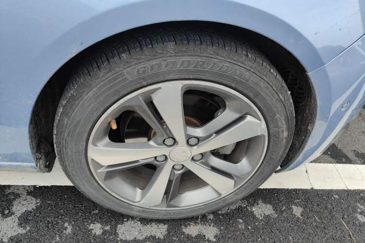 Used Peugeot 308S 2015 1.6T Automatic Ruichi Edition Right Front Wheel Hub