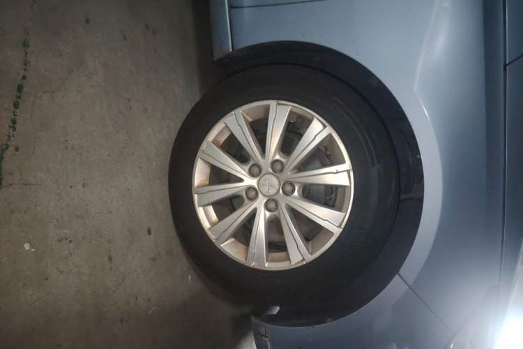 Used Peugeot 308S 2015 1.2T Automatic Shangchi Edition Right Front Wheel Hub