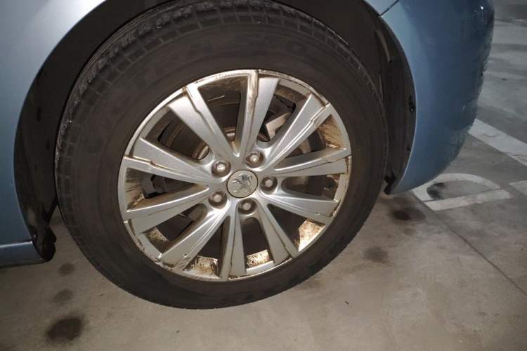 Used Peugeot 308S 2015 1.2T Automatic Jingchi Edition Right Front Wheel Hub