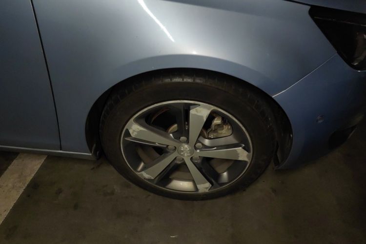 Used Peugeot 308S 2015 1.6T Automatic Ruichi Edition Right Front Wheel Hub