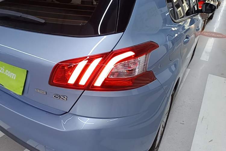 Used Peugeot 308S 2015 1.2T Automatic Shangchi Edition Right Rear Taillight