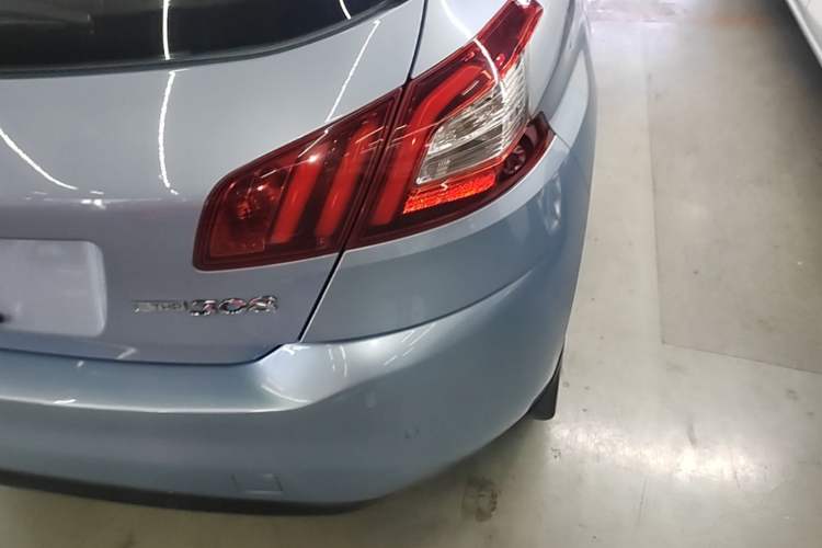 Used Peugeot 308S 2015 1.2T Automatic Jingchi Edition Right Rear Taillight