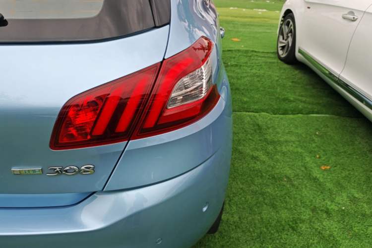 Used Peugeot 308S 2015 1.6T Automatic Ruichi Edition Right Rear Taillight