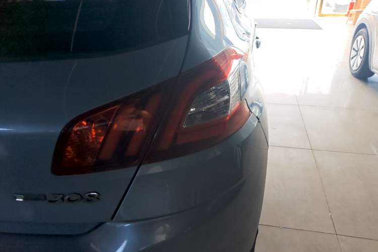 Used Peugeot 308S 2015 1.2T Automatic Jingchi Edition Right Rear Taillight