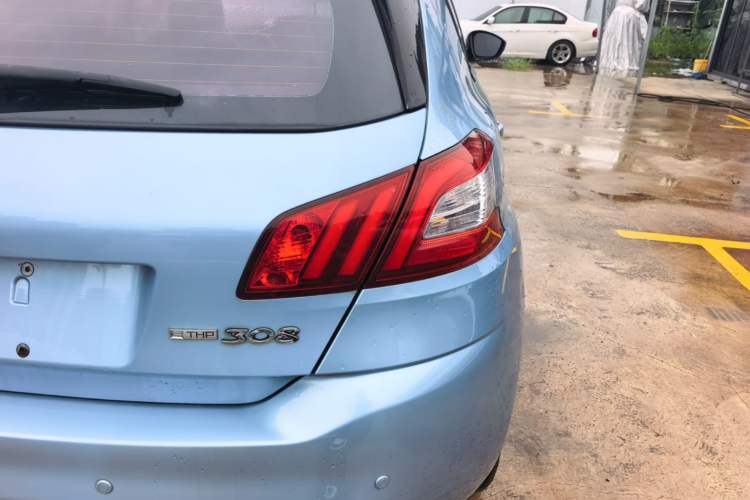 Used Peugeot 308S 2015 1.2T Automatic Shangchi Edition Right Rear Taillight