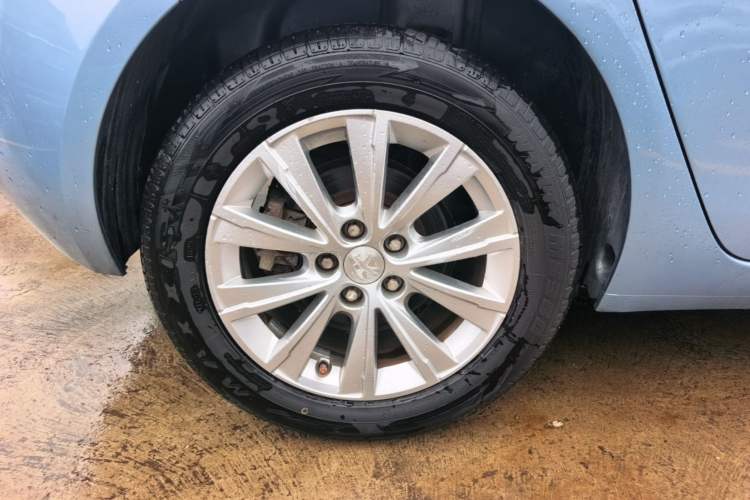 Used Peugeot 308S 2015 1.2T Automatic Shangchi Edition Right Rear Wheel Hub