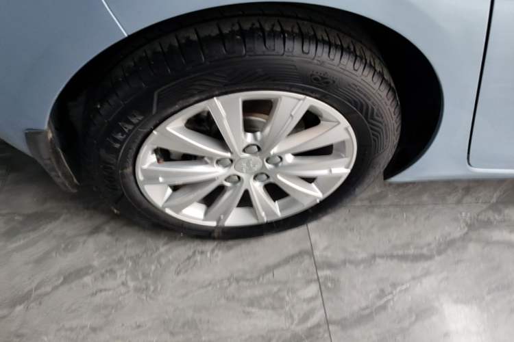 Used Peugeot 308S 2015 1.2T Automatic Jingchi Edition Right Rear Wheel Hub
