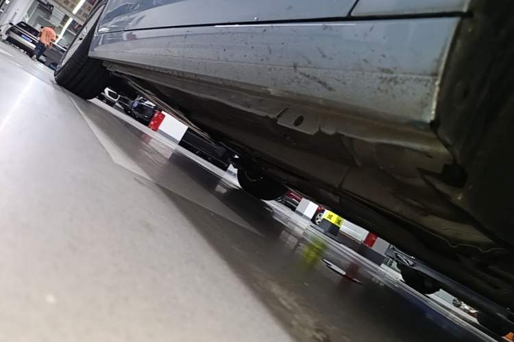 Used Peugeot 308S 2015 1.2T Automatic Shangchi Edition Right Side Sill