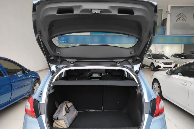 Used Peugeot 308S 2015 1.2T Automatic Jingchi Edition Trunk