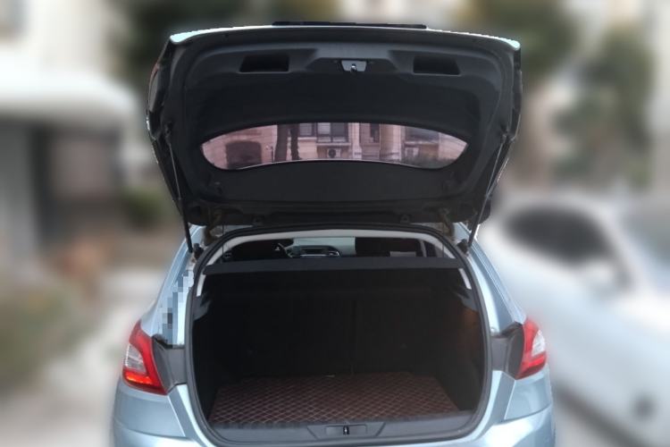 Used Peugeot 308S 2015 1.2T Automatic Shangchi Edition Trunk