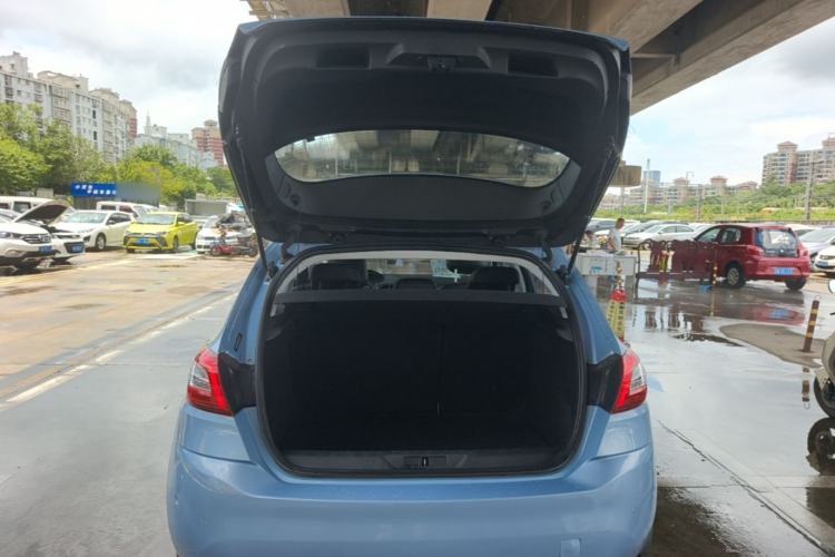 Used Peugeot 308S 2015 1.6T Automatic Ruichi Edition Trunk