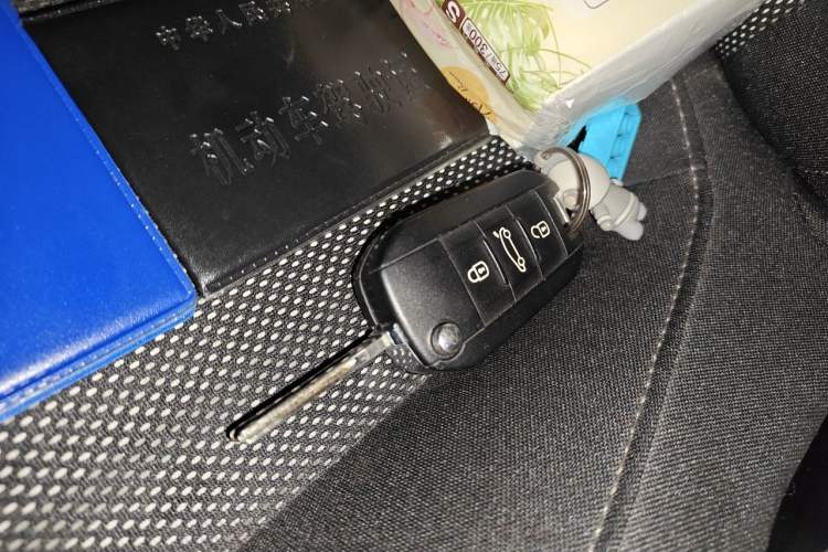 Used Peugeot 308S 2015 1.2T Automatic Jingchi Edition Vehicle Key