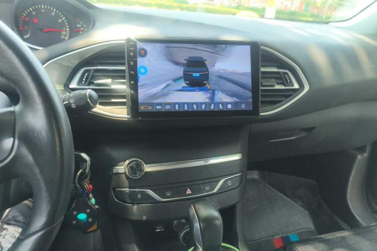 Used Peugeot 308S 2015 1.2T Automatic Jingchi Edition Audio And AC Panel