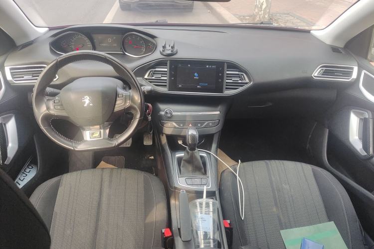 Used Peugeot 308S 2015 1.2T Automatic Shangchi Edition Center Console