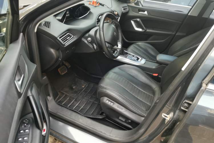 Used Peugeot 308S 2015 1.6T Automatic Ruichi Edition Driver Seat
