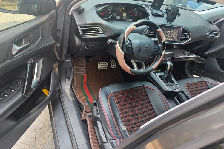 Used Peugeot 308S 2015 1.2T Automatic Jingchi Edition Driver Seat