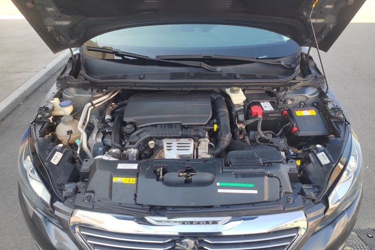 Used Peugeot 308S 2015 1.2T Automatic Shangchi Edition Engine Bay