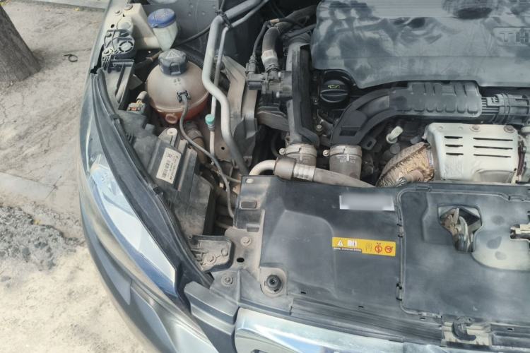 Used Peugeot 308S 2015 1.2T Automatic Jingchi Edition Engine Bay Right