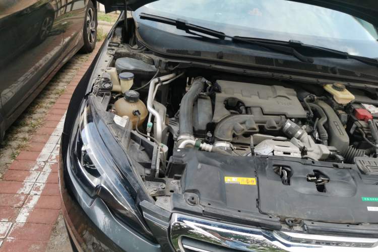 Used Peugeot 308S 2015 1.6T Automatic Ruichi Edition Engine Bay Right