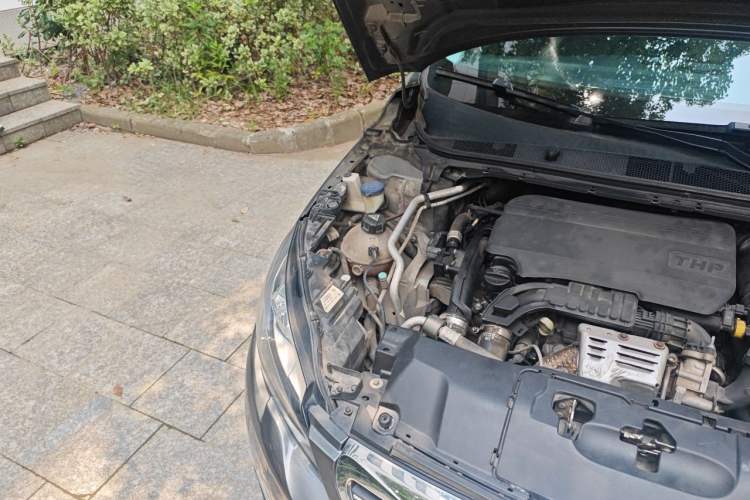 Used Peugeot 308S 2015 1.2T Automatic Jingchi Edition Engine Bay Right