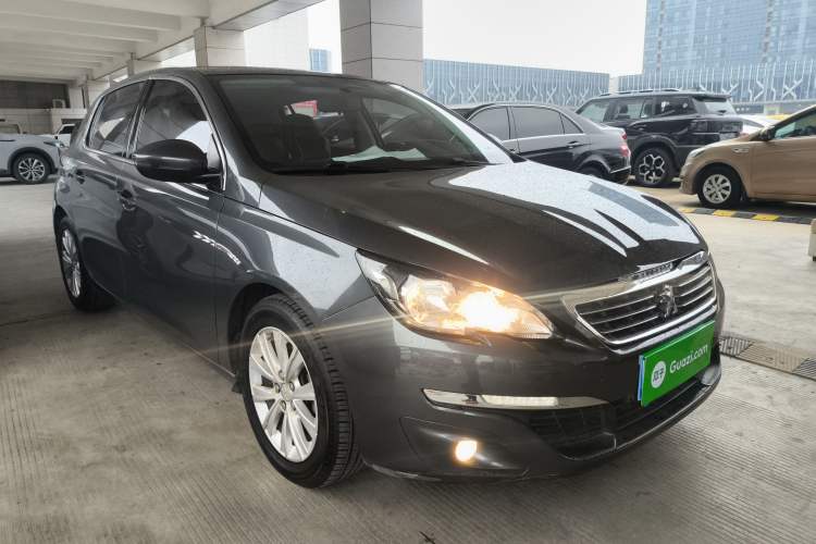 Used Peugeot 308S 2015 1.2T Automatic Jingchi Edition Front Right 45 Deg