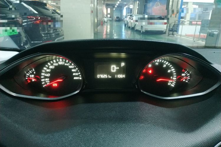 Used Peugeot 308S 2015 1.6T Automatic Jingchi Edition Instrument Cluster