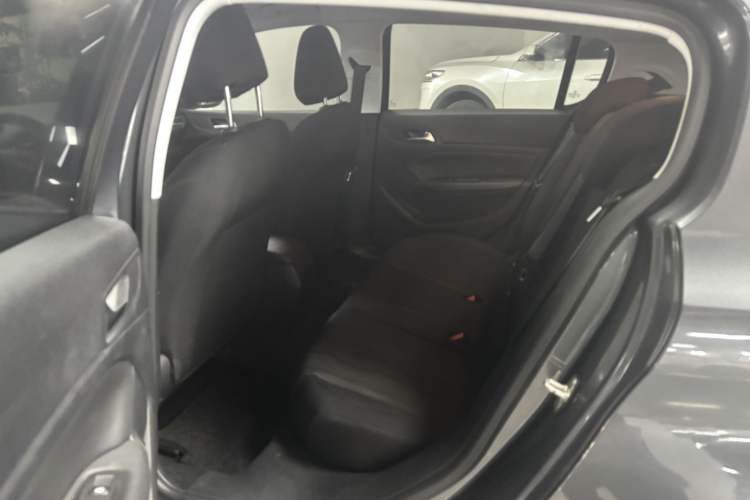 Used Peugeot 308S 2015 1.2T Automatic Shangchi Edition Interior 3