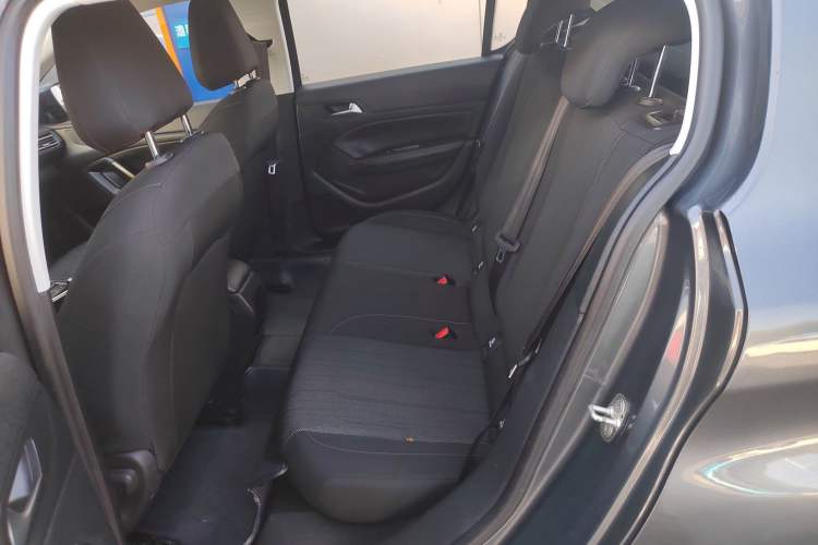 Used Peugeot 308S 2015 1.2T Automatic Shangchi Edition Interior 4